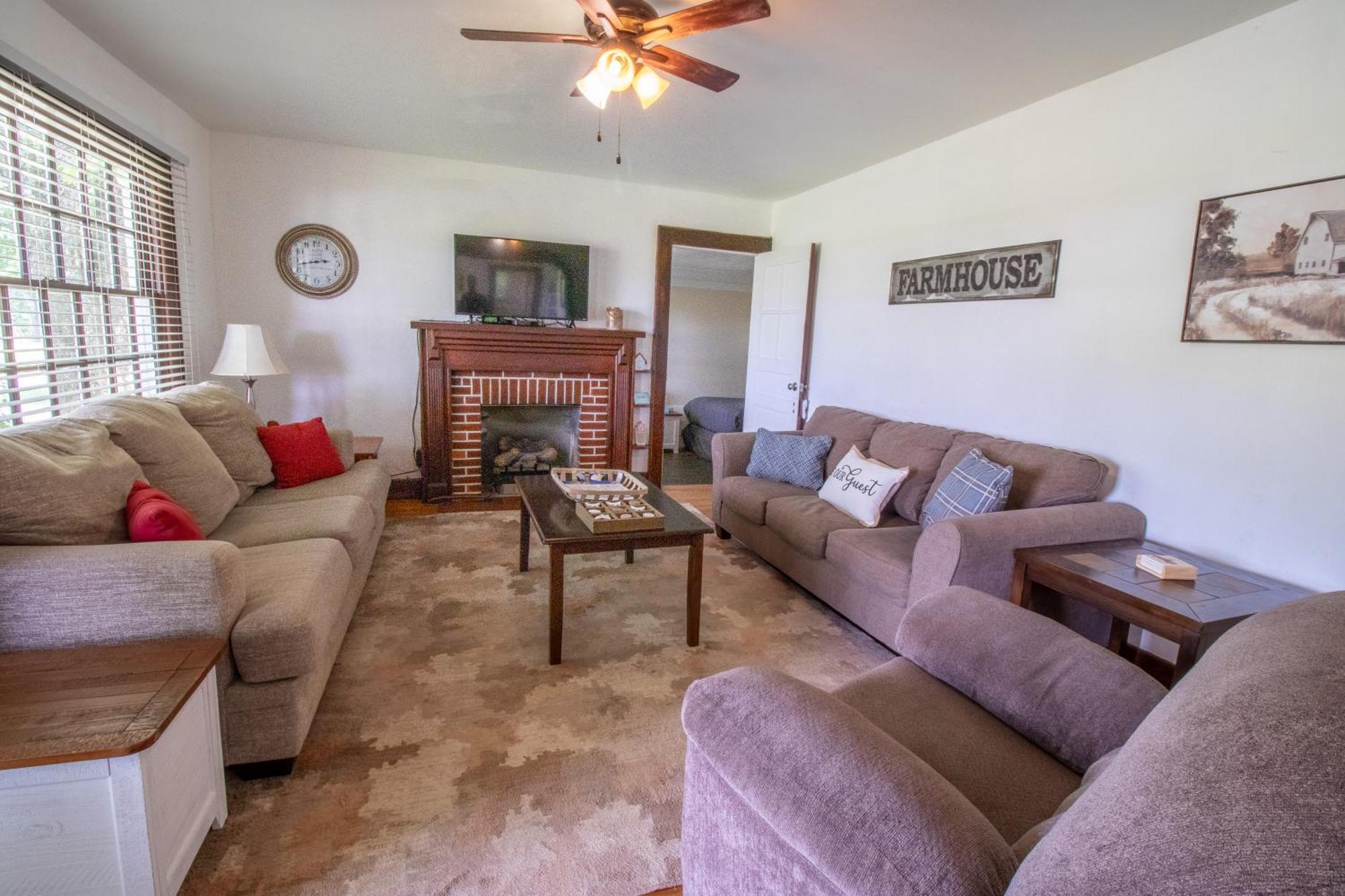 Kozy Haven Log Cabin Rentals Columbia Экстерьер фото